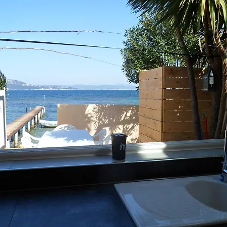 Apartment Les Pieds Dans L'eau